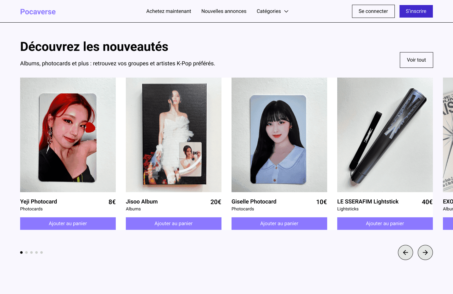 Image d'une page avec plusieurs articles K-Pop : album, photocard, lightstick et poster